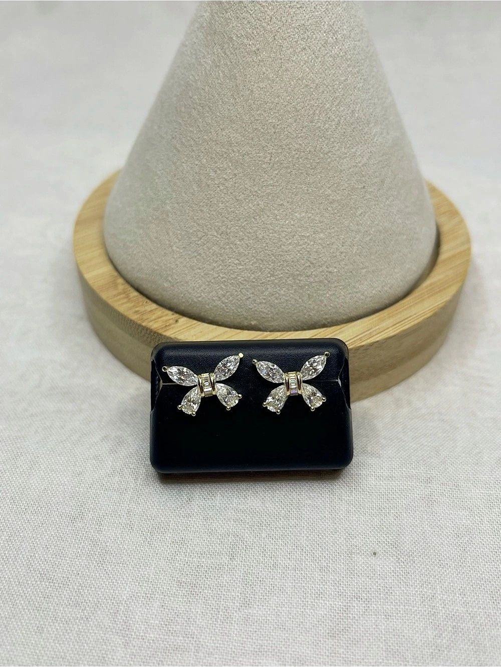 18k Gold Vermeil over 925 Sterling Silver Butterfly Stud Earrings NWT